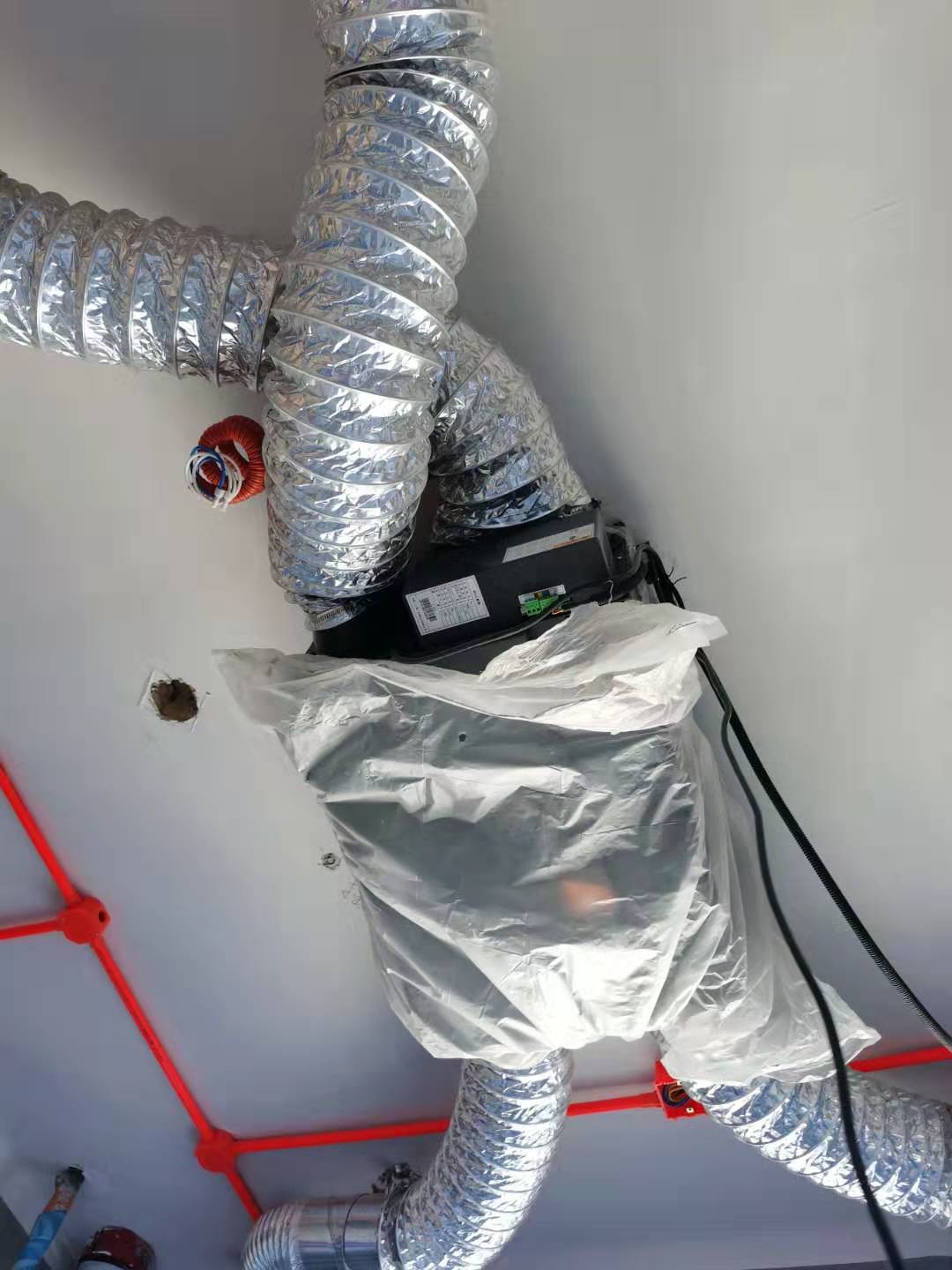 選擇新風(fēng)系統(tǒng)，產(chǎn)品性能與設(shè)計安裝三者都要強